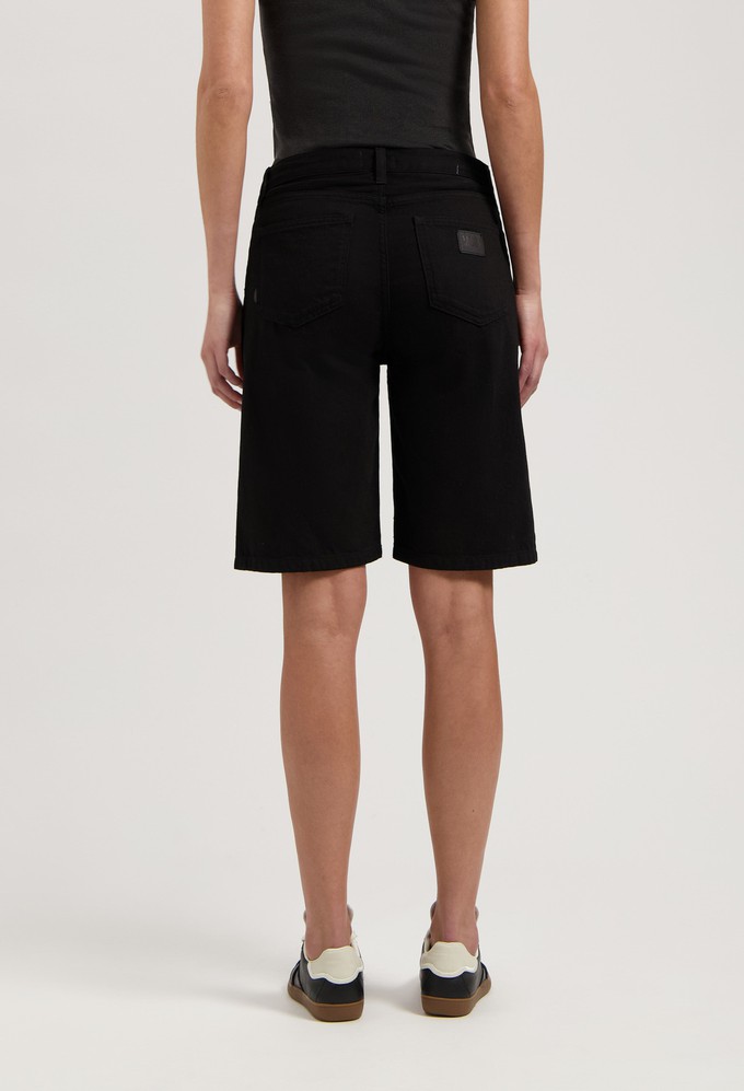 Suzy Mid Short - BlackDip from Mud Jeans