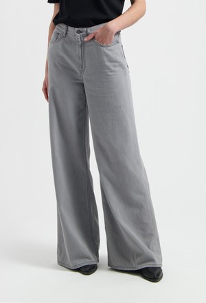 Sara High Loose Flow - Marge Grey from Mud Jeans