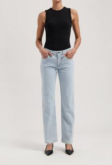 Carry Mid Straight - Light Stone via Mud Jeans