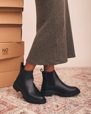 MOLLY Black from NAE Vegan Shoes
