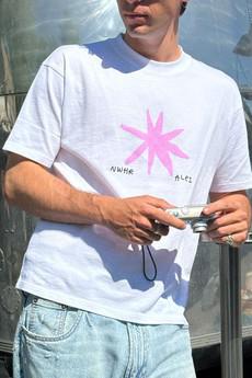 Romantic T-shirt white via NWHR