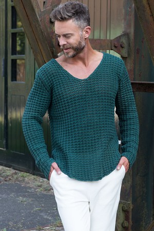 Knitted Sweater Papakolea Limited Edition from OUTRGS