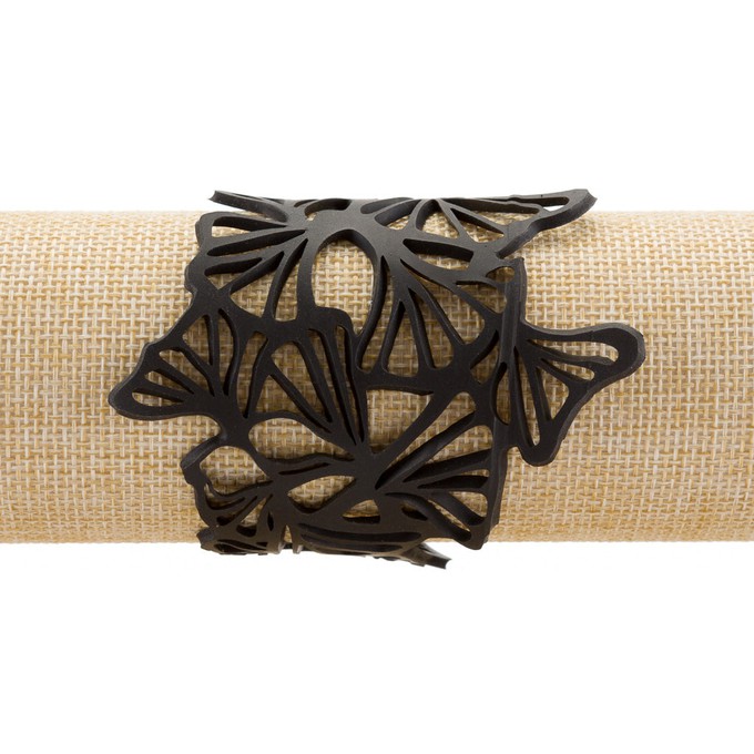 Paguro Upcycle Stylish Fan Leaf Upcycled Rubber Clover Bracelet from Paguro Upcycle