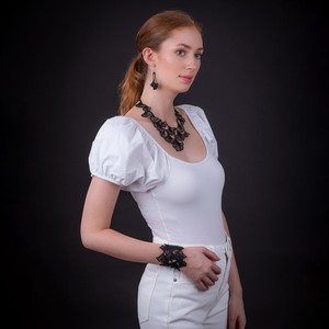 Paguro Upcycle Stylish Fan Leaf Upcycled Rubber Clover Bracelet from Paguro Upcycle