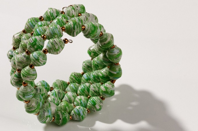 Creole bracelet with paper beads "Viva Bangle" from PEARLS OF AFRICA