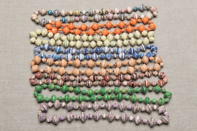 Necklace with large and small paper beads "Massai" from PEARLS OF AFRICA