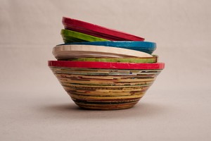 Medium-sized decorative bowl made of "Kitgum" recycled paper from PEARLS OF AFRICA