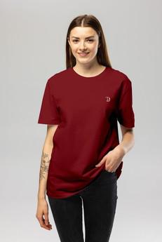 Chest Logo T-Shirt Unisex via Pitod
