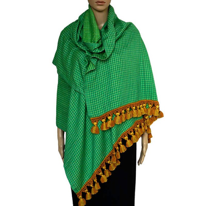 Shawl Green Lemon - Oversized - Fashionable and Fairtrade from Quetzal Artisan
