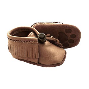 Baby Moccasins Bear Paw - Hiawatha - Mooshide Baby Slippers from Quetzal Artisan