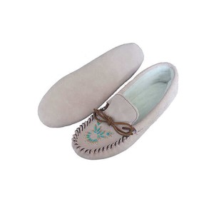 Suede Moccasins Light Pink - Indoor Women Winter Slippers from Quetzal Artisan
