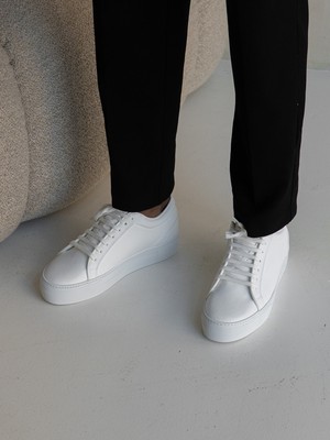 Grape Essential - Classic White from QURC. amsterdam