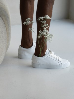 Grape Essential - Classic White from QURC. amsterdam