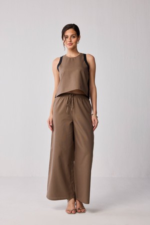 Wide-leg Drawstring Pants in Brown from Reistor