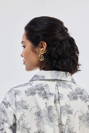 Oversized High-Low Shirt in Animal print from Reistor