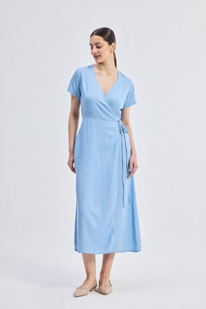 Maxi Wrap Dress in Light Blue from Reistor