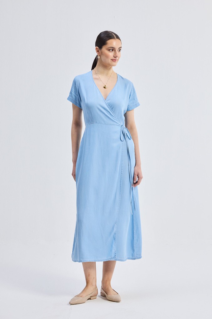 Maxi Wrap Dress in Light Blue from Reistor