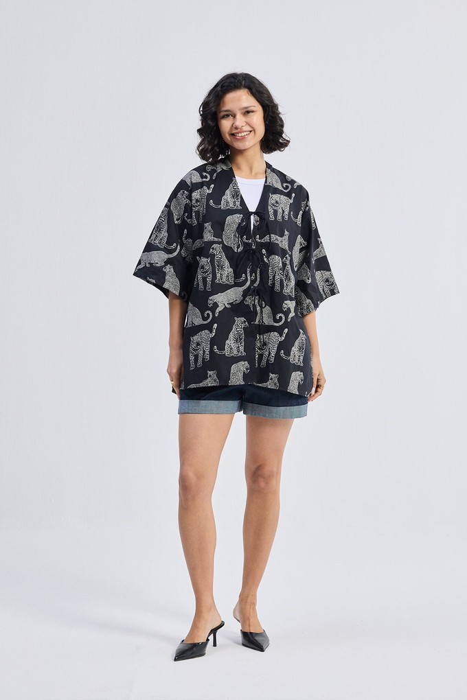 Oversized Shirt with Front-ties in Animal Print from Reistor