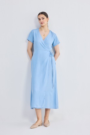 Maxi Wrap Dress in Light Blue from Reistor