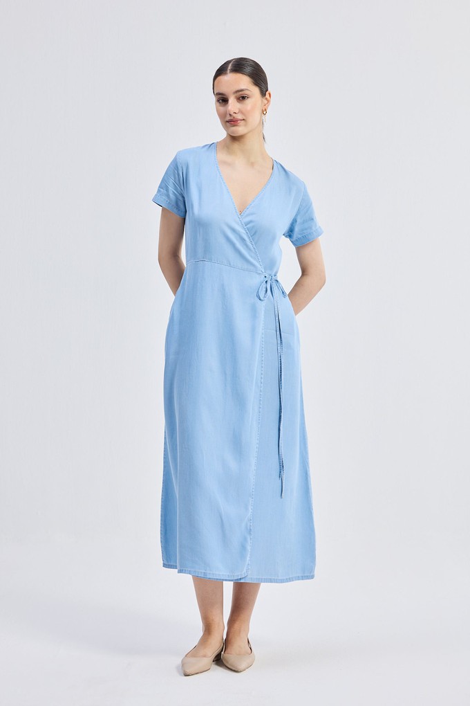 Maxi Wrap Dress in Light Blue from Reistor