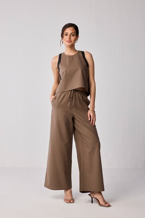 Wide-leg Drawstring Pants in Brown from Reistor