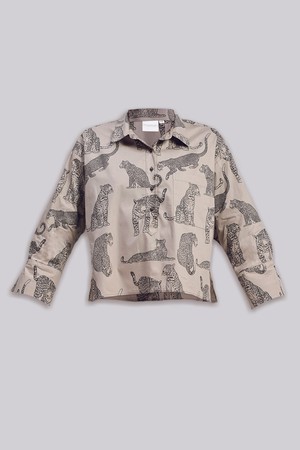 Oversized Cropped Button-down Shirt In Animal Print from Reistor