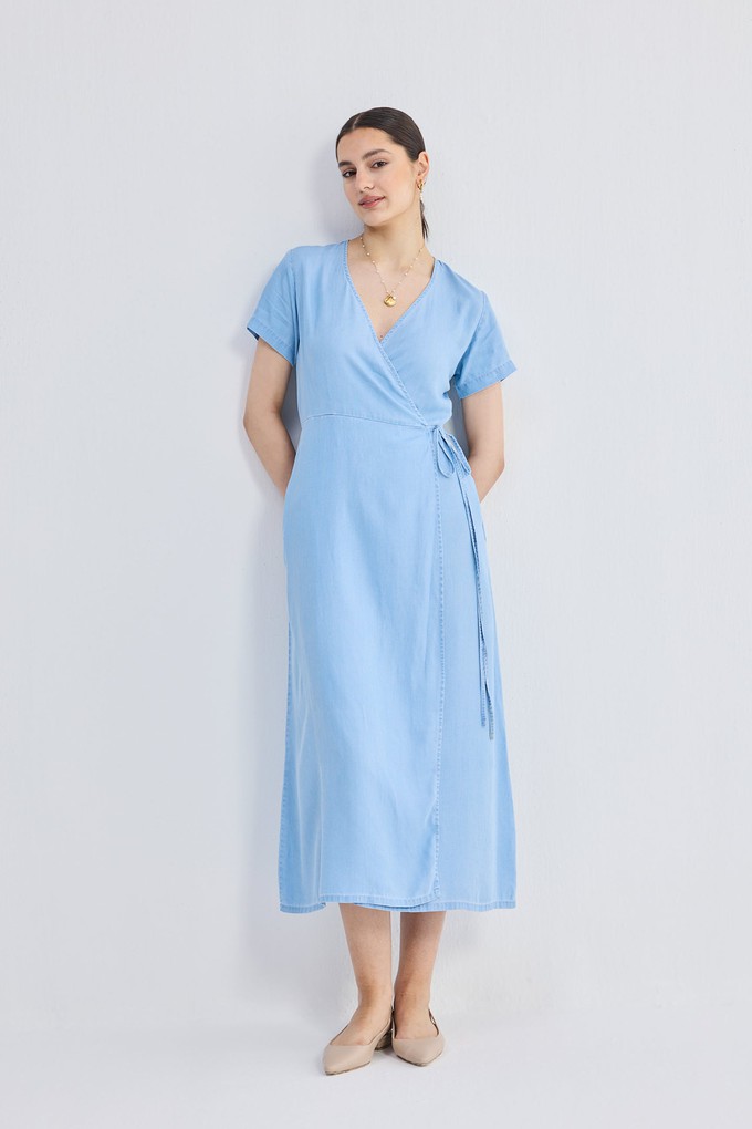 Maxi Wrap Dress in Light Blue from Reistor