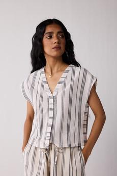 Relaxed V-neck Top in Stripes via Reistor