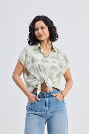 Relaxed-fit Button-down Shirt in Animal print from Reistor