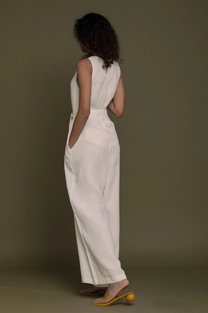 Breakfast in Bed Jumpsuit in Off-white from Reistor