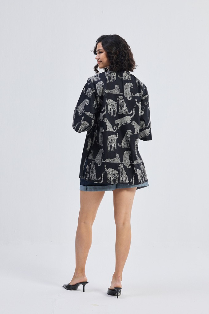 Oversized Shirt with Front-ties in Animal Print from Reistor