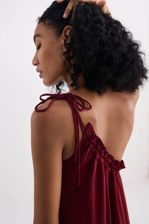 One-shoulder Maxi dress in Burgundy from Reistor