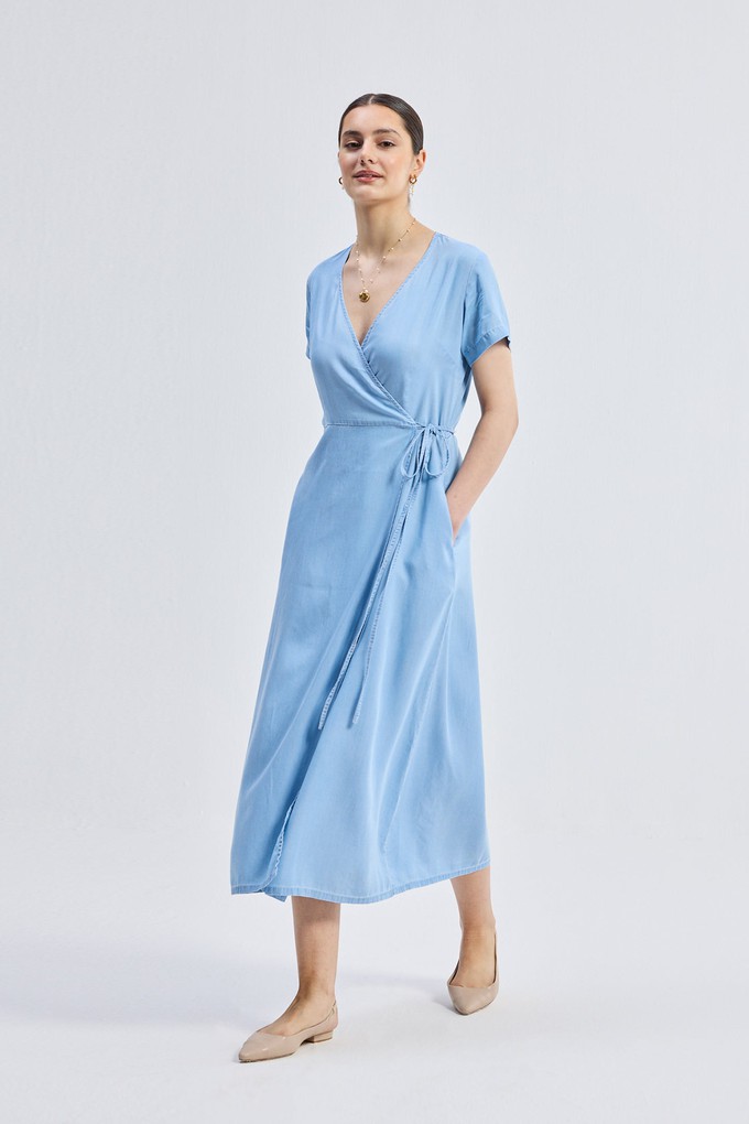 Maxi Wrap Dress in Light Blue from Reistor