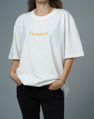 L’aventure T-Shirt from Rip Bananas