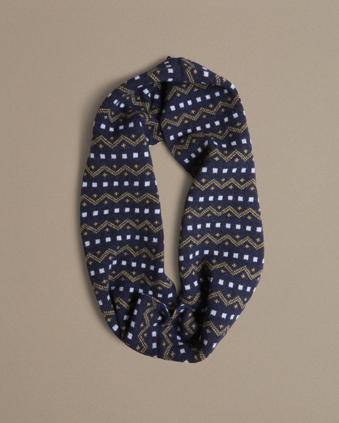 Isle Line Circle Scarf | Navy from ROVE