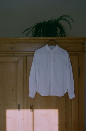 Edi Volume Sleeve Shirt, White Cotton Bamboo from Saywood.