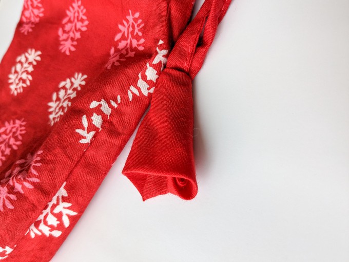 Eco Friendly Bottle Bags, Reusable Kalamkari Cotton Bottle Gift Bags, Ethically Handmade in India from Shakti.ism