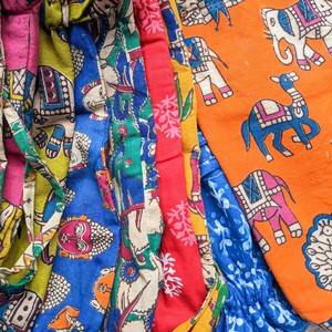 Eco Friendly Bottle Bags, Reusable Kalamkari Cotton Bottle Gift Bags, Ethically Handmade in India from Shakti.ism