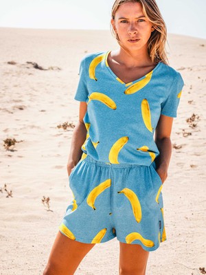 Banana Blue V-Neck T-shirt and Shorts set Women from SNURK