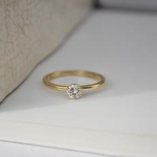 Classic diamond ring - Gold 14k & Diamond via Solitude the Label