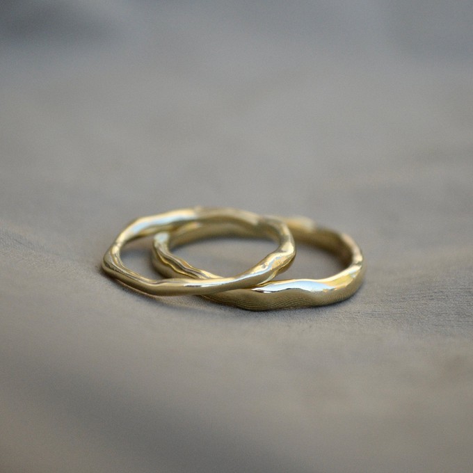 Organic wedding band chunky - Gold 14k from Solitude the Label