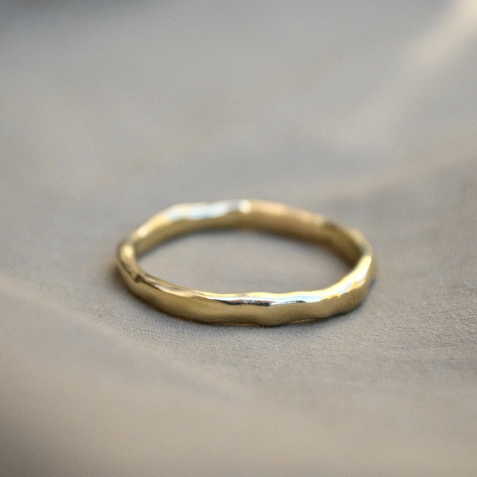 Organic wedding band chunky - Gold 14k from Solitude the Label