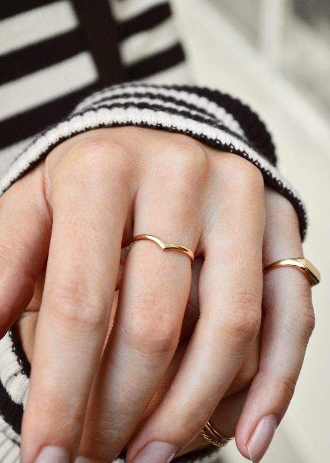 Wishbone Ring - Gold 14k from Solitude the Label