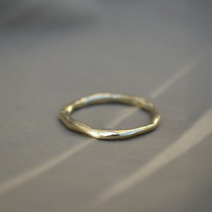 Organic ring slim - Gold 14k from Solitude the Label