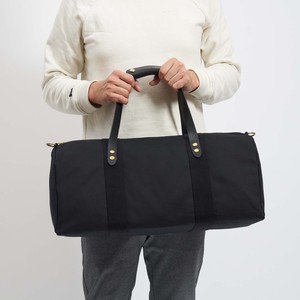 Classic Weekender - Night Black from Souleway