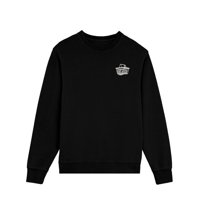 CONVENIENT BLACK CREWNECK from SSEOM BRAND