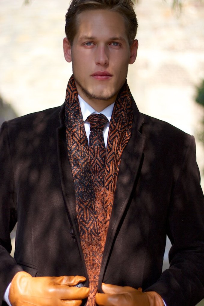 Rust Gradient Graphic Jacquard Knit Cotton Scarf – Black/Rust Brown from STUDIO MYR