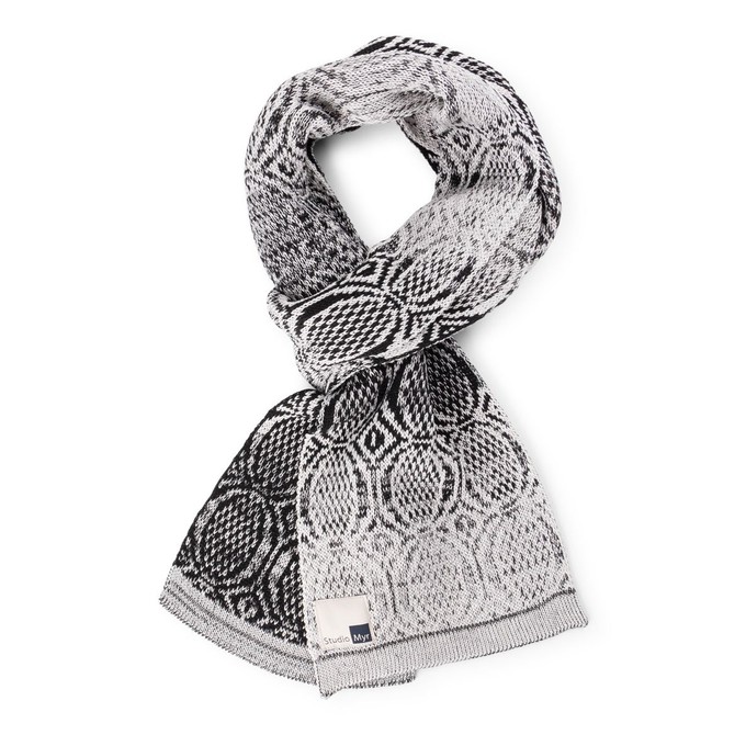 Rock Gradient Graphic Jacquard Knit Cotton Scarf – Black/Silver Grey from STUDIO MYR
