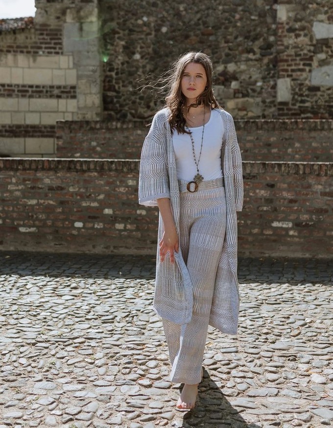 Berber Linen Blend Tribal Jacquard Knitted Kimono Cardigan - White/Neutrals from STUDIO MYR