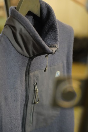 Fløyen 345 Wool Vest from Superstainable